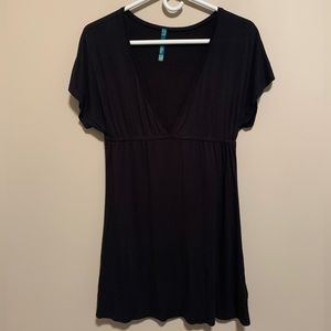 Kismet tunic-length tee, size S